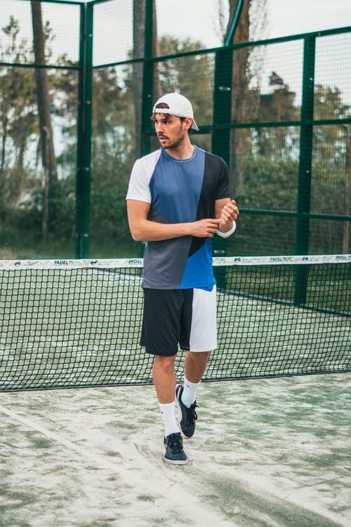 How to Wear a Baseball Cap Cool